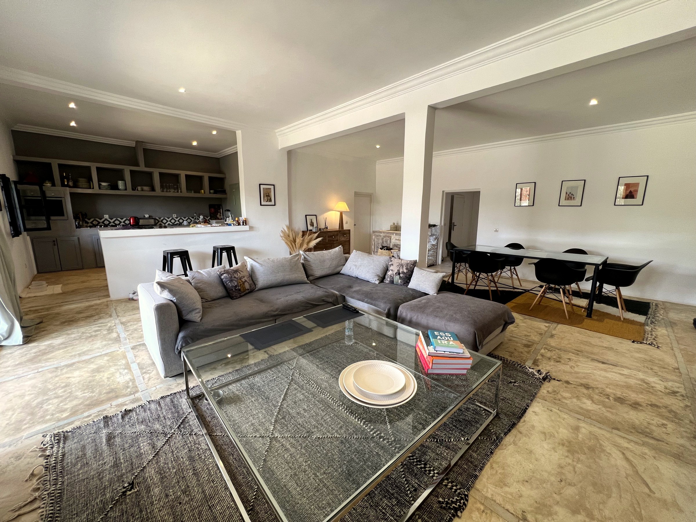 Villa Coco, living and dining room